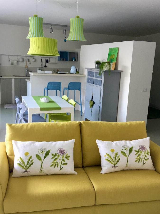 Ferienwohnung Patty'S Lemonhouse Limone sul Garda Exterior foto